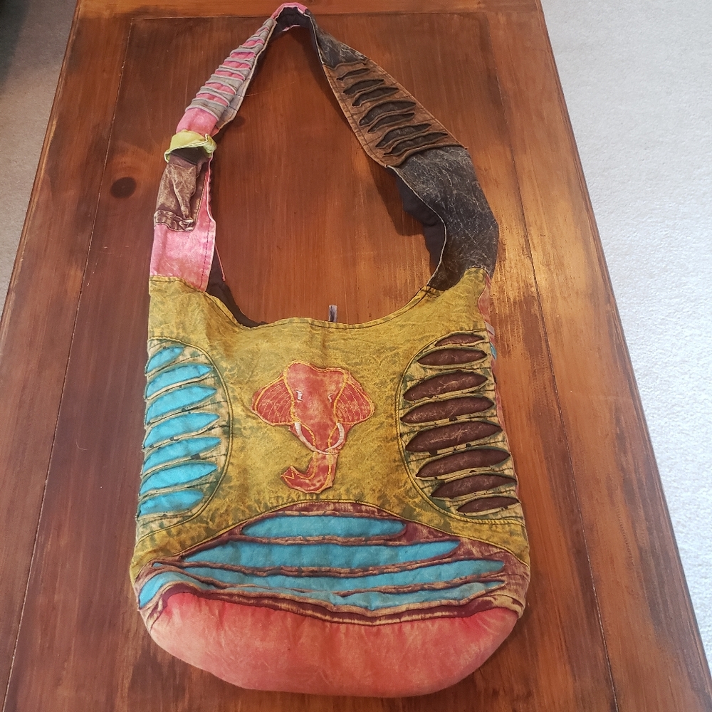Boho tote bag with elephant design on front